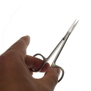 Meilleurs ciseaux à ongles en acier inoxydable de haute qualité, conception unique, ciseaux à cuticules de sécurité, vente de beauté avec logo personnalisé et pointe pointue - Product Image 3