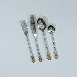 Juego de Cubiertos de Acero Inoxidable con Mango en Espiral Forjado a Mano, Diseño Creativo, Regalo Personalizado, Pulido Plateado - Product Image 6