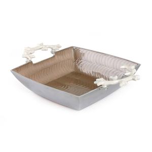 Plateau de service en acier inoxydable avec détails ornés pour les événements à thème traditionnel cérémonies formelles mariages et célébrations - Product Image 5