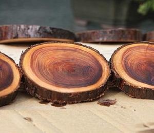 Dessous de verre de forme ronde en bois au design admirable pour la décoration de table avec ensemble de 4 sous-verres en bois de haute qualité au meilleur prix - Product Image 6