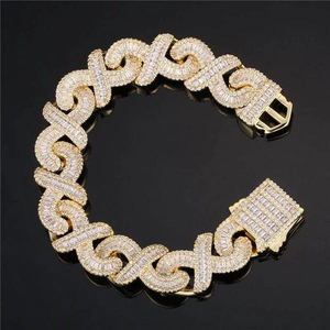 Pulsera Cubana de Lujo con Diamantes de 10mm y 7 Pulgadas, Bicolor en Oro Amarillo, Joyería de Boda Estilo Hip Hop Certificado - Product Image 1