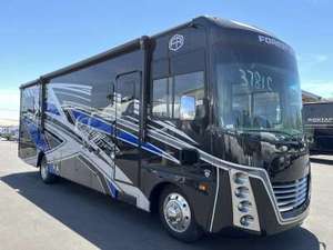 Camping-cars Coachmen Pursuit Classe A d'occasion abordables 2024 2023 2022 pour les aventures en famille - Product Image 6