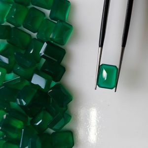 Pierre précieuse naturelle en onyx vert, coupe octogonale 9x7 mm, meilleure qualité, pierre brute pour la fabrication de bijoux - Product Image 1