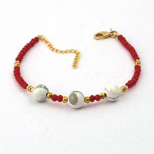 Hermosa pulsera de piedras preciosas con cuentas de coral rojo con perla blanca ovalada, Latón chapado en oro, joyería clásica hecha a mano - Product Image 3