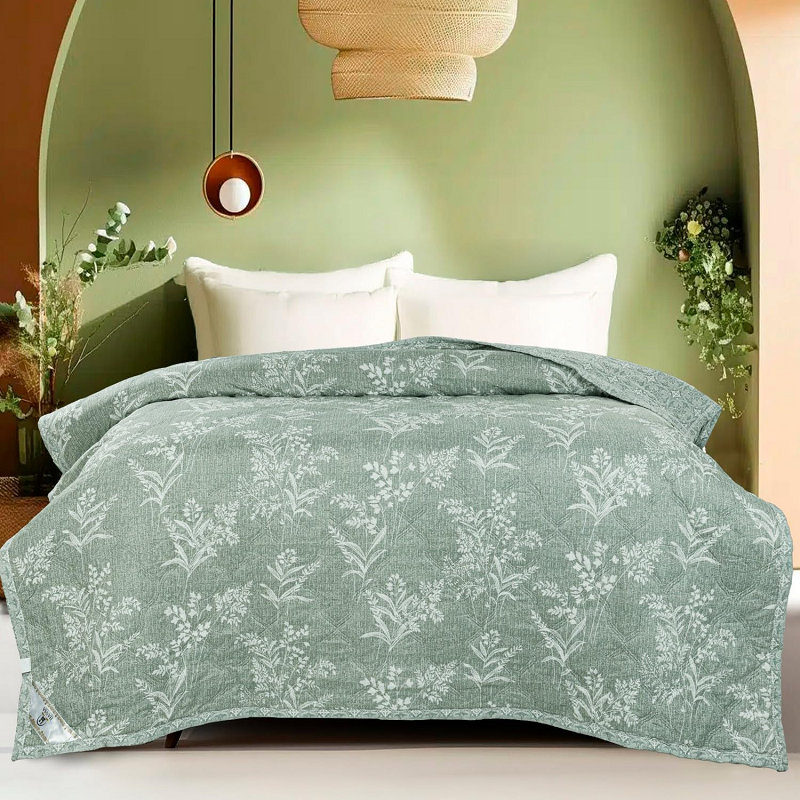 สีเขียวป่า