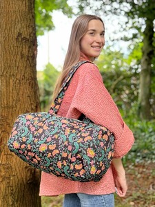 Manufacturer Handmade Quilted Cotton <b>Weekender</b> Travel <b>Bag</b> Eco-Friendly Women's Shoulder Luggage Large Fabric Duffle <b>Bag</b> - Product Image 5