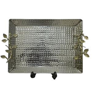 Design élégant Plateau de service en forme de carré doré pour collations Plateau de service en métal de haute qualité avec accent double papillon au prix le plus bas - Product Image 2