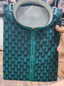 <b>Men's</b> Fashionable Readymade Silk Kurta Pyjama Pakistani Style Cotton Kurta From Surat for Weddings Wholesale Low Price - Product Image 5
