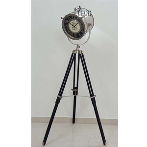 Horloge de bureau de finitions chromées décoratives faites à la main nautique avec trépied en bois réglable pour la décoration de la maison et du bureau - Product Image 6