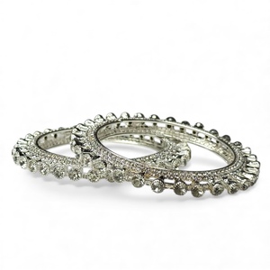 Premium Quality <b>Women's</b> <b>Bangle</b> Set Oval Cut Pearl Design <b>Silver</b> Finish Wedding Trendy Style Wholesale for Global Export - Product Image 3