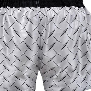 Short de combat Muay Thai MMA à fente haute pour hommes, short de combat léger et respirant avec logo personnalisé, respectueux de l'environnement - Product Image 4