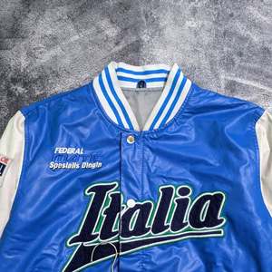 Chaqueta de béisbol universitaria con mangas de cuero personalizadas con bordado de chenilla para hombre, chaqueta universitaria, producto más vendido - Product Image 6