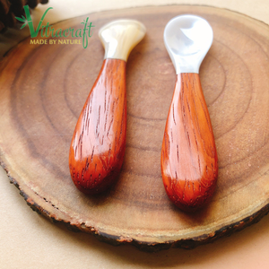 Cuillère artisanale vietnamienne avec manche en bois. Cuillère à caviar, cuillère à épices, cuillère à café. Taille 10x2.2cm Fait main Vietnam - Product Image 5
