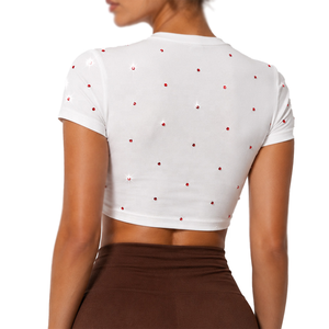 Camiseta Corta Ajustada Personalizada para Mujer, Cuello Redondo, Manga Corta, Detalle de Tachuelas, Suave, Elástica, Transpirable, Informal, a la Moda - Product Image 3