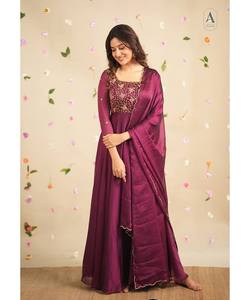 Elegante traje Anarkali bordado estilo Bollywood, hilo de oro vino, Ropa Étnica festiva para fiesta de mujer, boda, incluyendo - Product Image 1