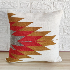Housse de coussin texturée tissée à la main en kilim de coton et de laine de qualité supérieure - Product Image 1