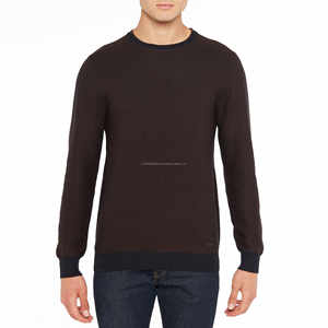 Sweatshirts à col rond pour hommes de conception italienne avec manches longues, motif solide, teint en fil, approvisionnement ODM - Product Image 1
