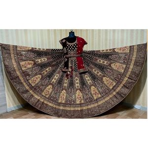 Bán buôn nặng Bridal mặc 12 kali lehenga với 5 M dupatta thêu & zari số lượng lớn Nhà máy cung cấp trong giá rẻ - Product Image 1