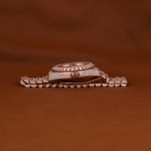 Cadran couleur or rose Montre moissanite entièrement glacée Montre luxueuse en acier inoxydable Cadran vintage Poignet hip hop Personnalisé Hand Mad - Product Image 6