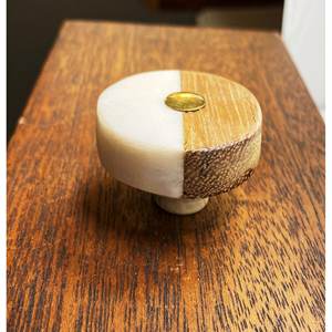 Tirador de Latón Macizo para Cocina y Muebles, Perilla de Puerta de Cajón de Primera Calidad, Color, Forma y Tamaño Personalizados, Hecho en India - Product Image 2