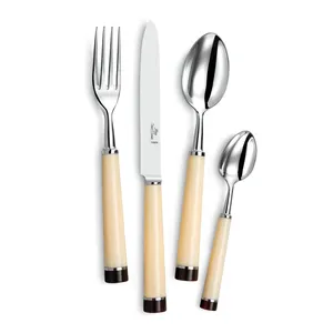 Juego de cubiertos de diseño clásico de lujo en acero inoxidable con acabado dorado, perfecto para restaurantes y mesas elegantes - Product Image 2