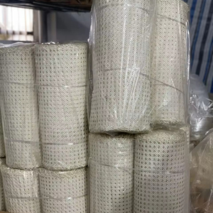 ขายใหญ่- เวียดนามสีขาวฟอกหวายหกเหลี่ยมฟอกสีอ้อยสายรัดม้วนสําหรับเฟอร์นิเจอร์ DIY โครงการ - Product Image 1