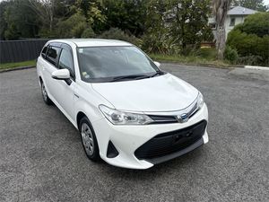 Achetez maintenant des voitures d'occasion <span class=keywords><strong>Toyota</strong></span> <span class=keywords><strong>Corolla</strong></span> 1.5 Hybrid Wagon CVT 2WD SUV 2020 prêtes à être expédiées - Product Image 1