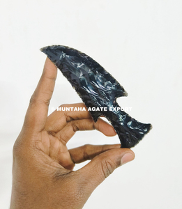 งานหัตถกรรมหินกึ่งมีค่าทำจากคริสตัลนำโชครูปปั้นนำโชคพลอยพรีเมี่ยมสีดำทำด้วยมือ - Product Image 1