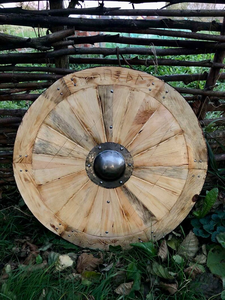 Escudo Vikingo CH, Escudo Medieval Personalizado, Artesanía Calvin - Product Image 2