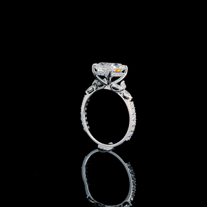 แหวนแต่งงานทรงรีสำหรับธุรกิจ B2B เพชรทรงมาร์ควิส 5.32 กะรัต VVS2 สี E ทองคำขาว 18 กะรัต เครื่องประดับชั้นดี - Product Image 2