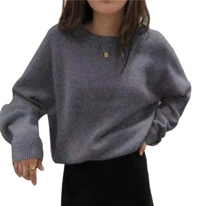 Pull à capuche grande taille de haute qualité Streetwear en coton polyester uni pour hommes avec logo personnalisé hiver essentiel - Product Image 3