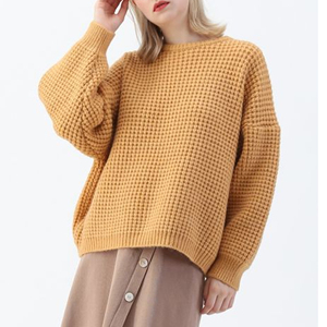 Camiseta versátil de manga larga con gofres para mujer con diseño de moda para invierno, senderismo, yoga, salidas informales de fin de semana - Product Image 6