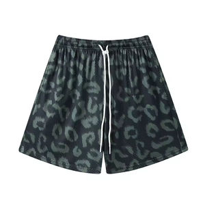 Fabricante de pantalones cortos de malla transpirable de secado rápido poliéster raya lateral Casual playa gimnasio pantalones cortos de malla para hombres - Product Image 2