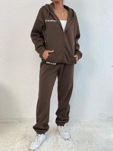 Ropa de calle personalizada, ropa para mujer, chándal con capucha y cremallera de gran tamaño, chándales para mujer hechos en Pakistán - Product Image 3