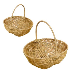Panier de pique-nique de récolte en rotin tissé à la main du Vietnam avec poignées de transport faciles pour la cueillette de fruits et le stockage des aliments - Product Image 1