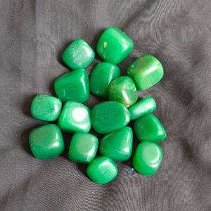 Figurine en cristal de jade vert à forte demande sculptée décoration de la maison avec thème du bouddhisme cadeau d'énergie spirituelle prix de gros - Product Image 3