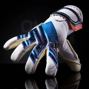 Guantes de fútbol de 4mm de alta calidad para niños, profesional, transpirable, nuevo diseño, ropa protectora deportiva de cuero PU de alta calidad - Product Image 5