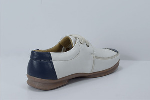 Mocassins pour femmes de haute qualité OEM ODM chaussures de course respirantes confortables pour l'automne hiver printemps doublure en maille douce dentelle grasse - Product Image 5