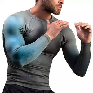 Compresión Rash Guard Personalizado 100% Poliéster Tela de algodón Mejor precio Gimnasio Fitness Sublimación Cuello redondo Hombre Rash Guards - Product Image 3