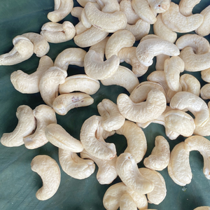 เม็ดมะม่วงหิมพานต์ W320เวียดนามผู้ขายที่เชื่อถือได้ราคาเม็ดมะม่วงหิมพานต์ Ww320ส่งออกไปยังเอเชีย, สหภาพยุโรป, ตะวันออกกลาง - Product Image 1