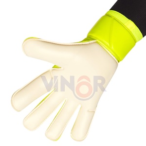 ถุงมือผู้รักษาประตูฟุตบอลแบบมืออาชีพถุงมือยางป้องกันนิ้วสำหรับผู้ใหญ่ - Product Image 4