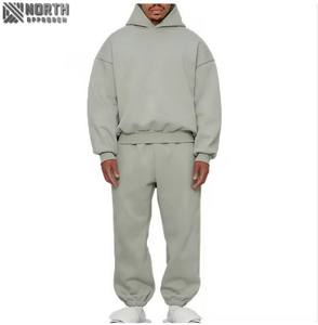 ชุดวอร์มผ้าฝ้ายสำหรับฤดูหนาวชุด2ชิ้นแบบสวมศีรษะทรงโอเวอร์ไซส์สำหรับผู้ชาย - Product Image 3