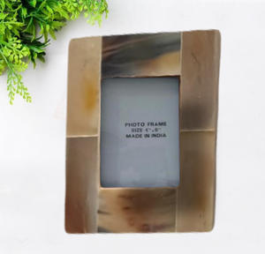 Cadre photo en bois de corne de buffle classique Article de cadeau de décoration d'intérieur de haute qualité pour le salon - Product Image 1