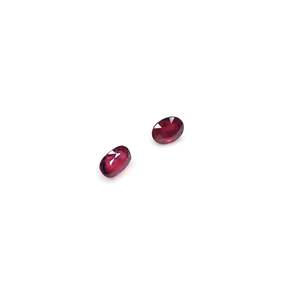 Par de Rubíes Naturales Sin Calentar, Ovalados, 2.76 Quilates, Color Amatista, 8mm de Altura, Certificados por IGI, Combinados con Cristales de Diamante - Product Image 3