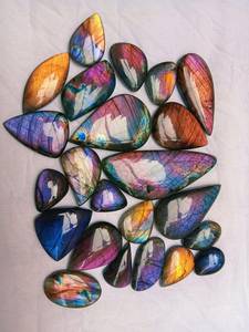 Vente en gros 100% cabochon en Labradorite violette de haute qualité pierres précieuses minérales en vrac de haute qualité pour la fabrication de bijoux polis à la main - Product Image 2