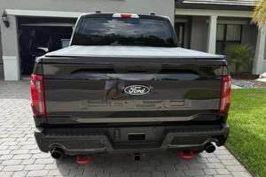 Ford F-150 XL 4x4 2024 d'occasion en bon état - Product Image 3