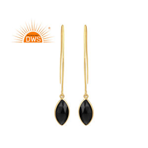 Boucles d'oreilles pendantes élégantes en argent sterling plaqué or 18 carats avec pierre précieuse onyx noir naturel, fabricant de bijoux demi-fins - Product Image 1
