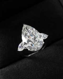 Bague en moissanite de 5 carats à trois pierres en forme de poire, argent sterling 925, luxe unique pour les femmes, vente directe d'usine - Product Image 4