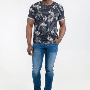 Camiseta de sublimación de secado rápido más vendida para hombres Camiseta de sublimación de ropa informal transpirable - Product Image 4