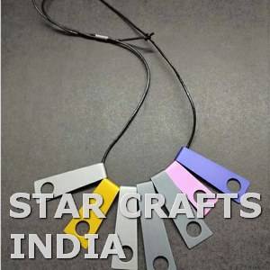 Nouvel arrivage de colliers pendentifs vintage à long maillon en résine époxy pour colliers en bois accessoires de bijoux vente directe d'usine - Product Image 2